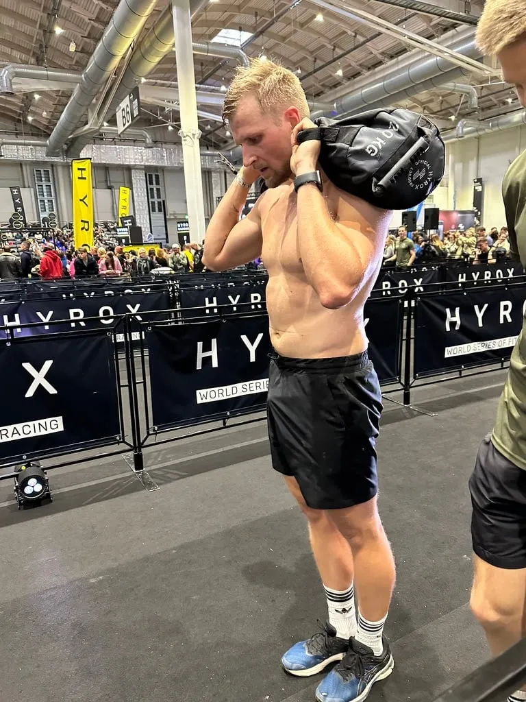 Running during HYROX solo race